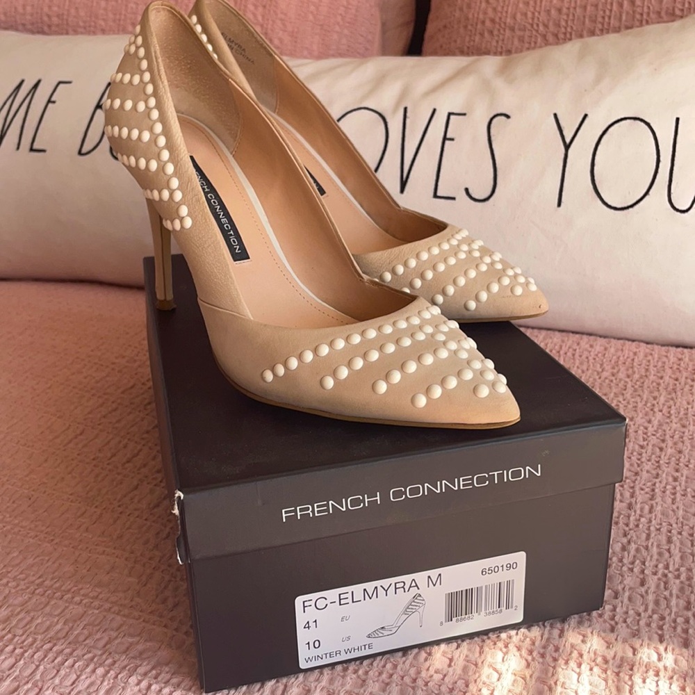 Suede French Connection Pumps